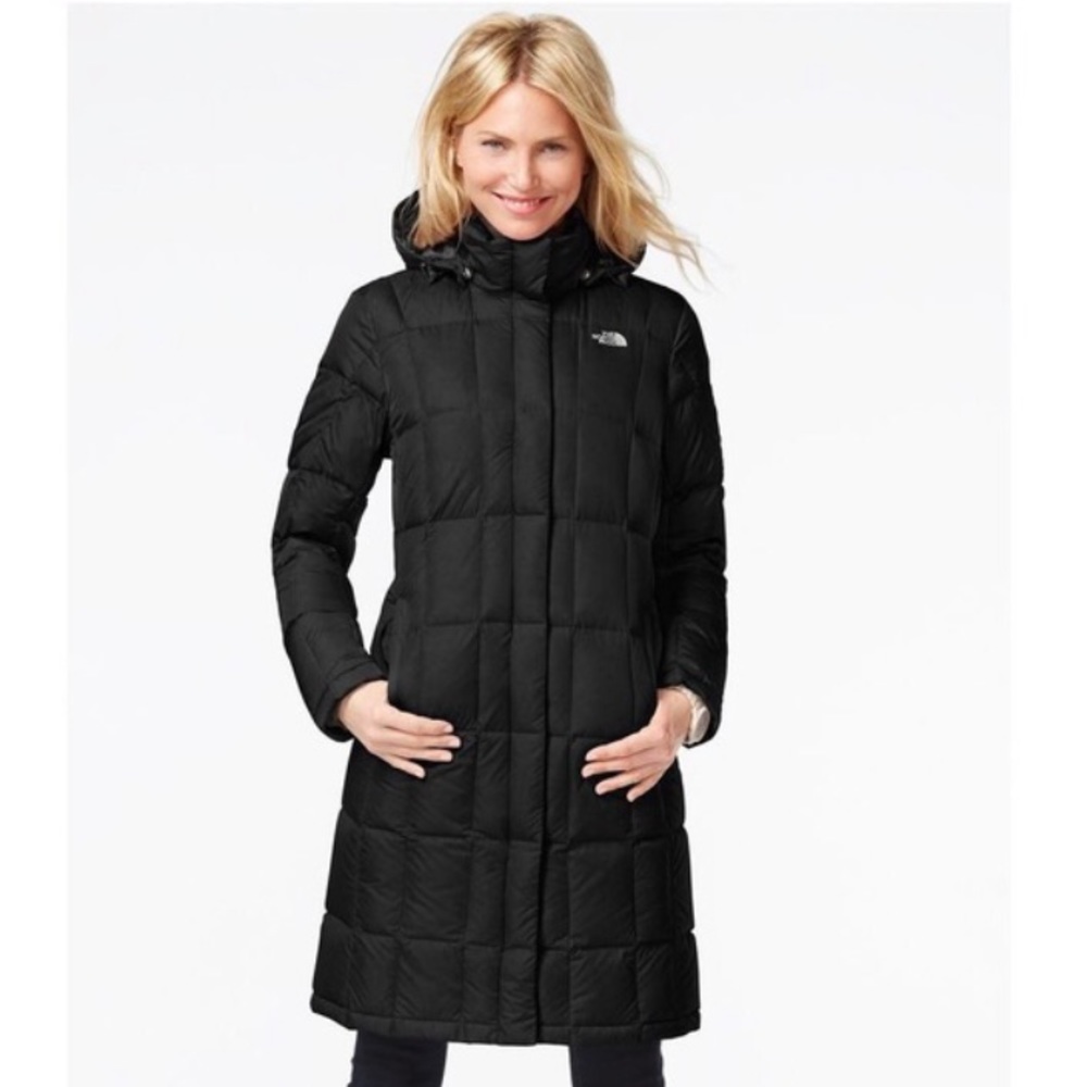 The North Face Metropolis Puffer Coat in BLACK